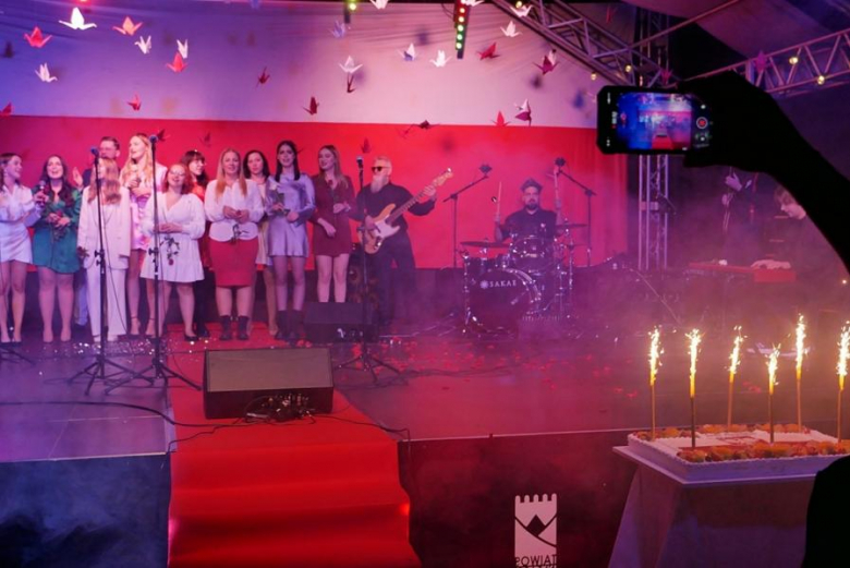 Uroczysty i radosny 11 listopada