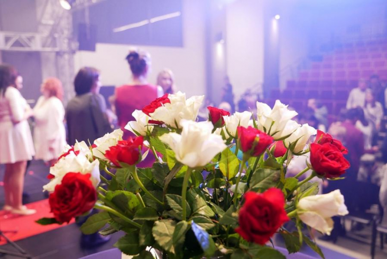 Uroczysty i radosny 11 listopada