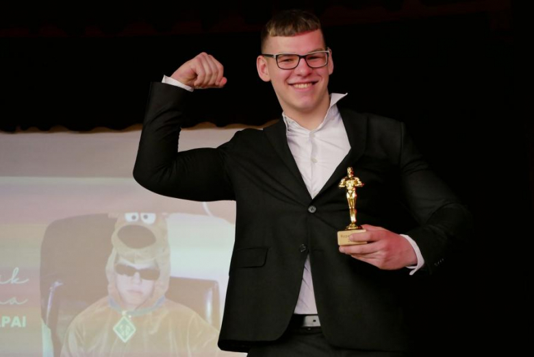 Powiatowe szkoły pożegnały maturzystów