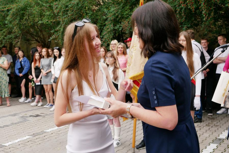 Zakończenie roku szkolnego w powiatowych szkołach średnich