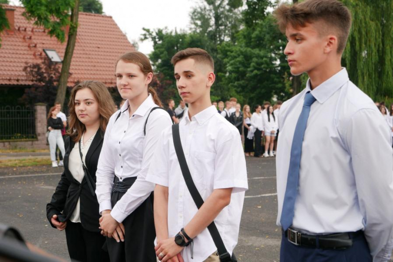Zakończenie roku szkolnego w powiatowych szkołach średnich