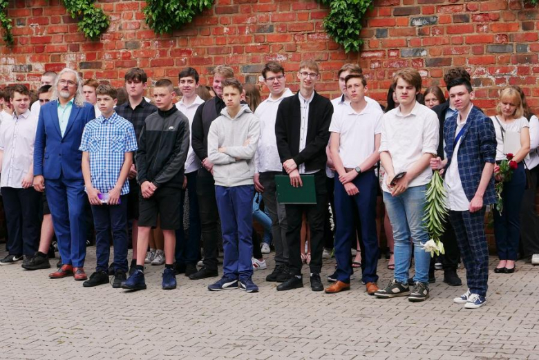 Zakończenie roku szkolnego w powiatowych szkołach średnich