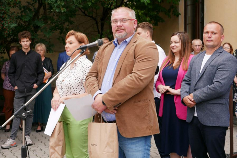 Zakończenie roku szkolnego w powiatowych szkołach średnich