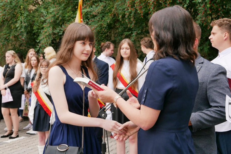 Zakończenie roku szkolnego w powiatowych szkołach średnich