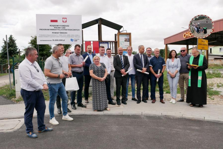 Droga powiatowa relacji Chomiąża - Jastrzębce oficjalnie oddana do użytku