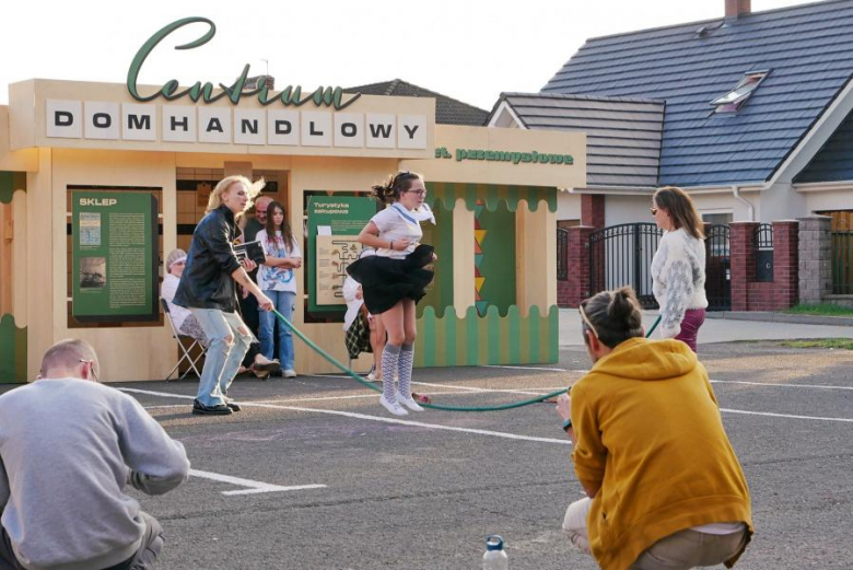 Plenerowa wystawa „Dolnoślązacy to MY. Łączy nas więcej niż region”