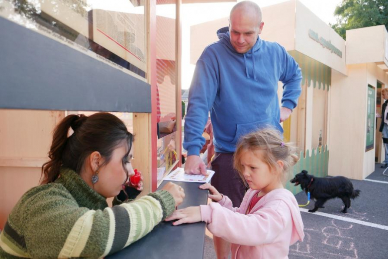 Plenerowa wystawa „Dolnoślązacy to MY. Łączy nas więcej niż region”