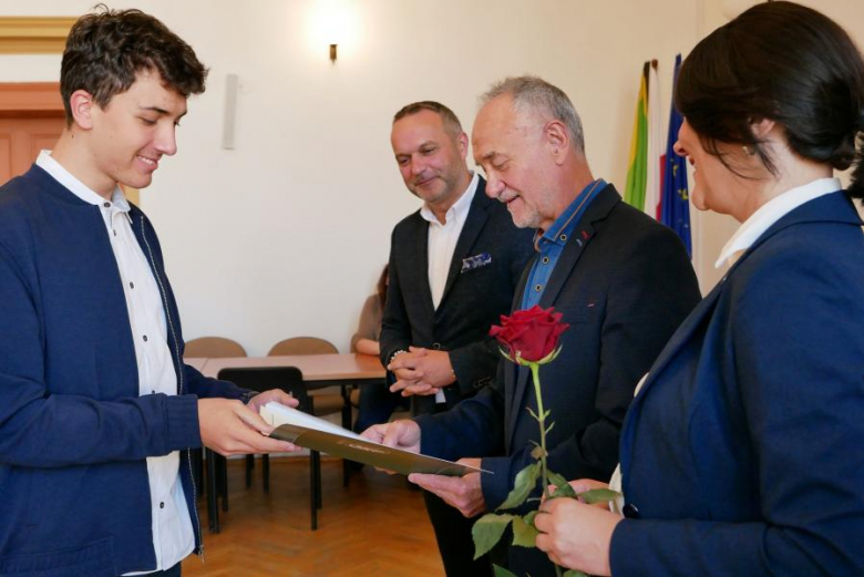 Kolejne stypendia rozdane