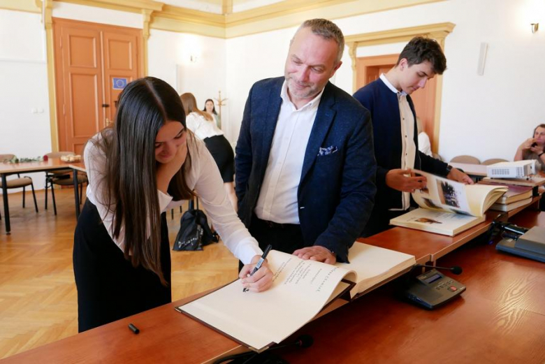 Kolejne stypendia rozdane