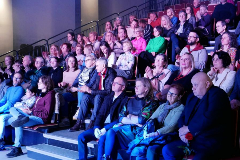 Wernisaż wystawy w Powiatowym Centrum Kultury Alternatywnej