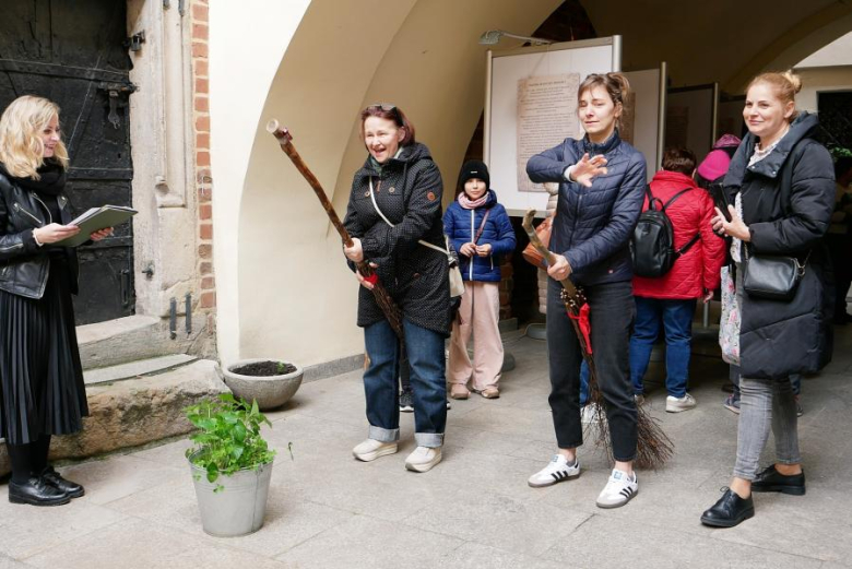Wykład “Zawód wiedźma w średzkim muzeum