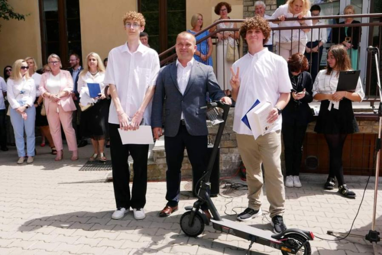 Powiatowe placówki oświatowe zakończyły rok szkolny