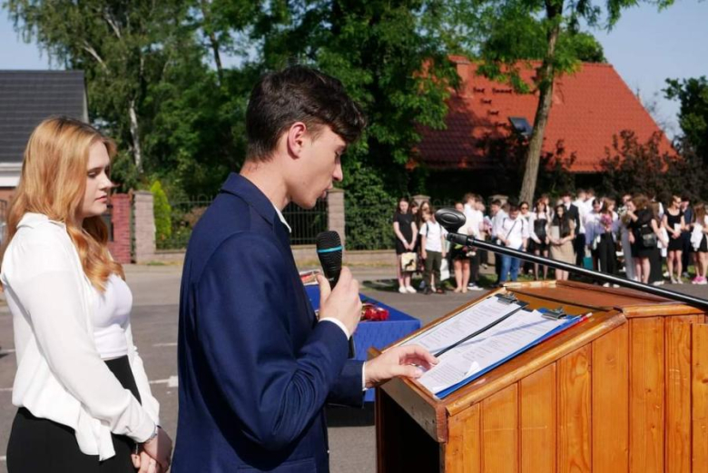 Powiatowe placówki oświatowe zakończyły rok szkolny