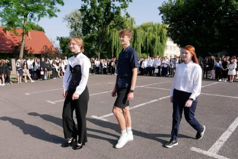 Powiatowe placówki oświatowe zakończyły rok szkolny