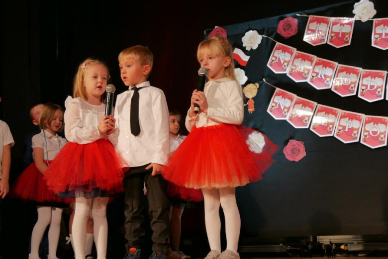 Występ przedszkolaków z Przedszkola Publicznego nr 1 w Środzie Śląskiej