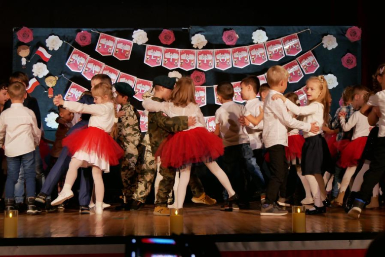 Występ przedszkolaków z Przedszkola Publicznego nr 1 w Środzie Śląskiej