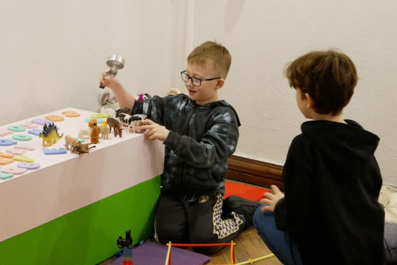 "Zaczarowany świat dziecięcych zabawek"