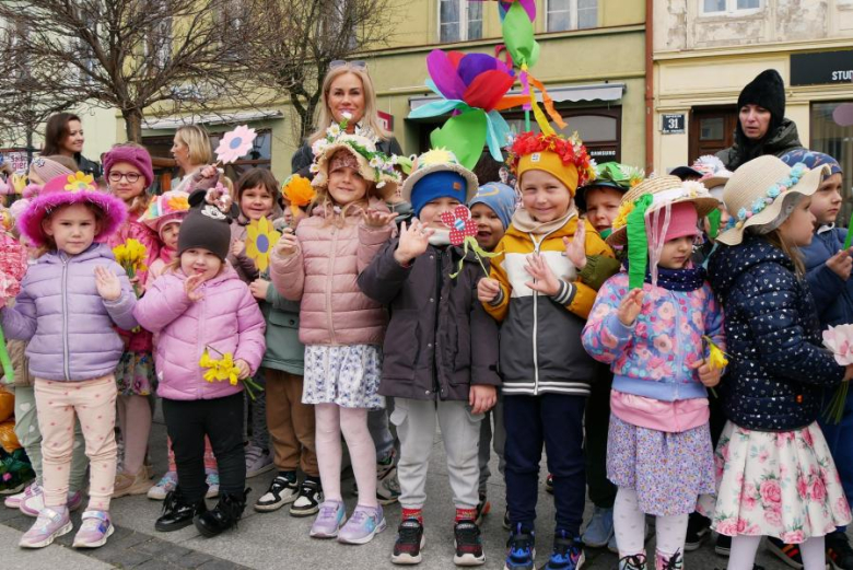 Pierwszy Dzień Wiosny na średzkim Rynku