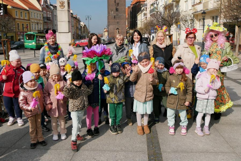 Pierwszy Dzień Wiosny na średzkim Rynku