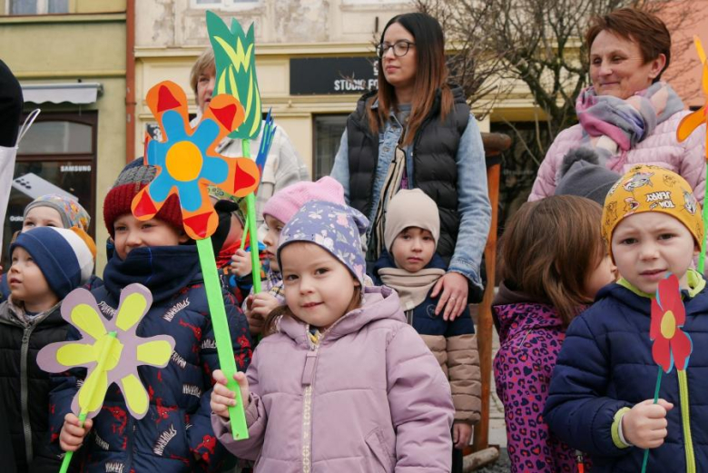 Pierwszy Dzień Wiosny na średzkim Rynku