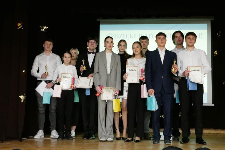 Zakończenie roku szkolnego klas maturalnych