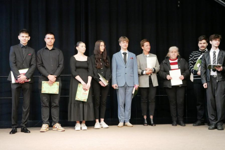 Zakończenie roku szkolnego klas maturalnych