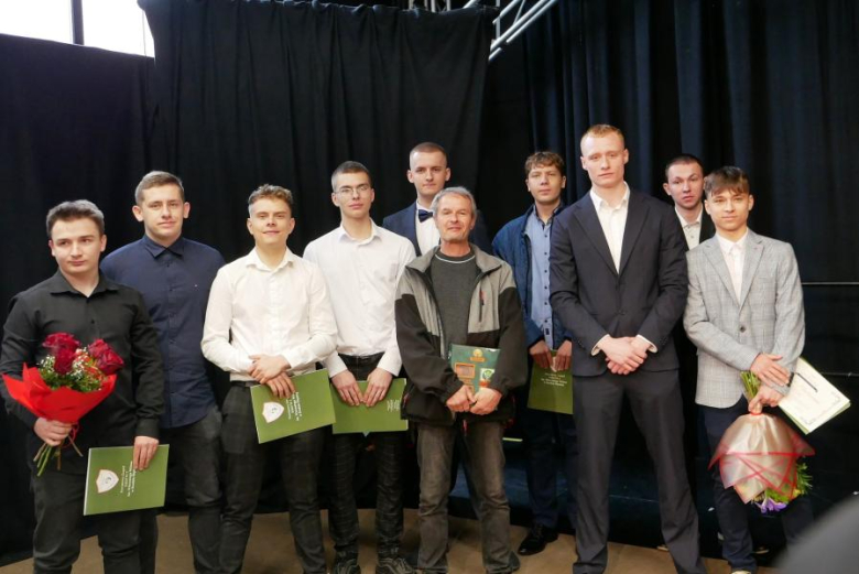 Zakończenie roku szkolnego klas maturalnych