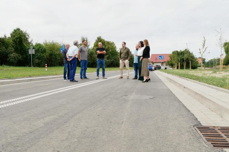 Nowa droga połączyła Środę Śląską z podstrefą LSSE w Komornikach