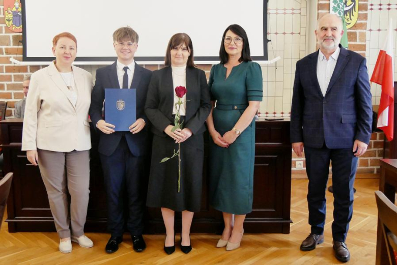 Stypendia dla najzdolniejszych uczniów