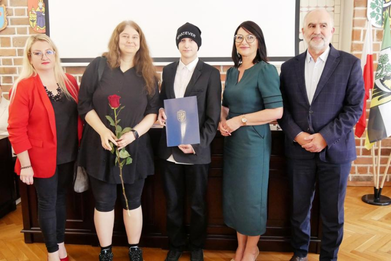 Stypendia dla najzdolniejszych uczniów