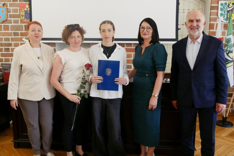 Stypendia dla najzdolniejszych uczniów