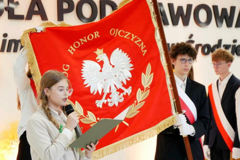 Wyjątkowa uroczystość odbyła się w Szkole Podstawowej nr 1 w Środzie Śląskiej