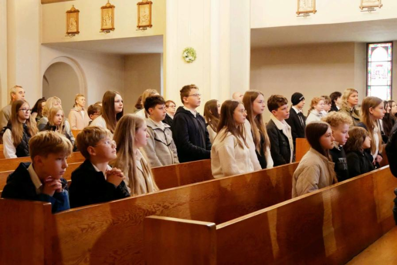 Wyjątkowa uroczystość odbyła się w Szkole Podstawowej nr 1 w Środzie Śląskiej