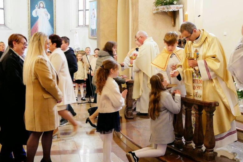 Wyjątkowa uroczystość odbyła się w Szkole Podstawowej nr 1 w Środzie Śląskiej