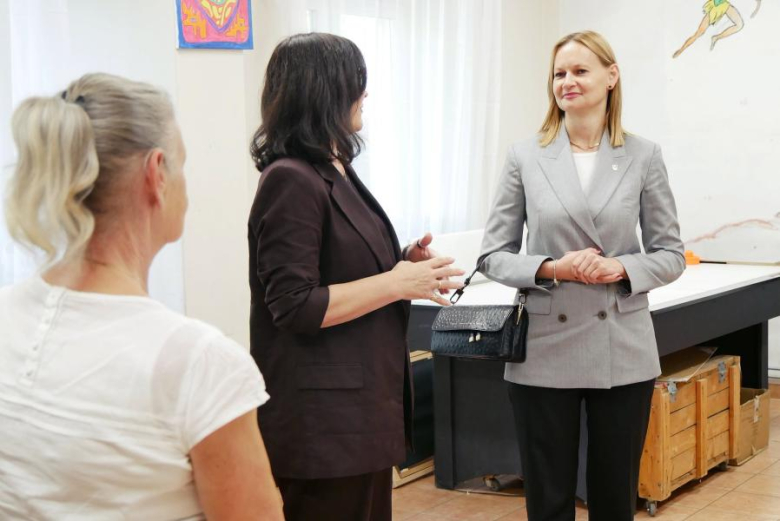 Zakończyły się prace remontowe w świetlicy wiejskiej w Krynicznie
