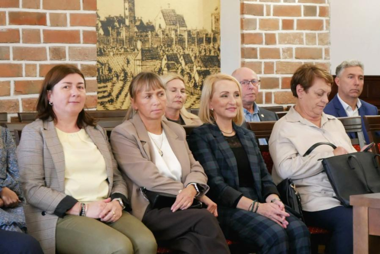 Nowi radni złożyli uroczyste ślubowanie