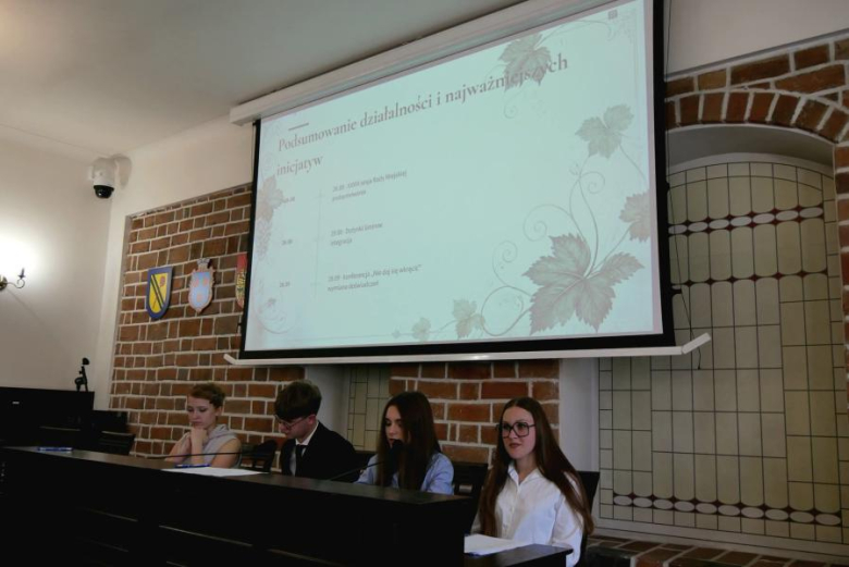 Nowi radni złożyli uroczyste ślubowanie