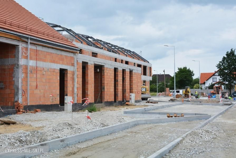 Budowa nowej szkoły w Lutyni