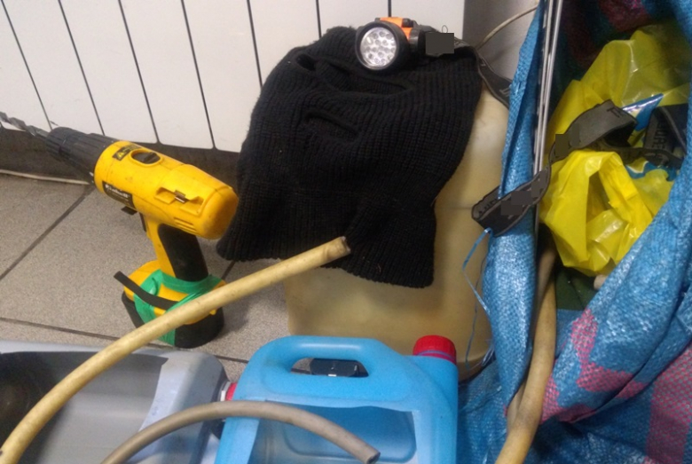 Zatrzymano mężczyzn w związku z kradzieżami i włamaniem