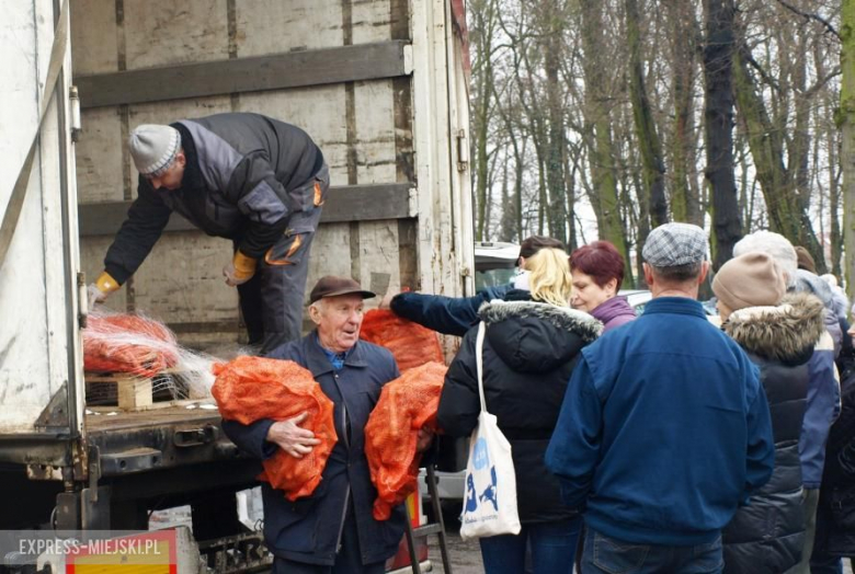 Rozdali marchew w Lutyni