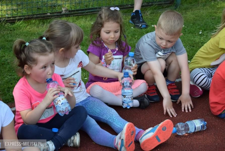 Przedszkolaki wzięły udział w maratonie