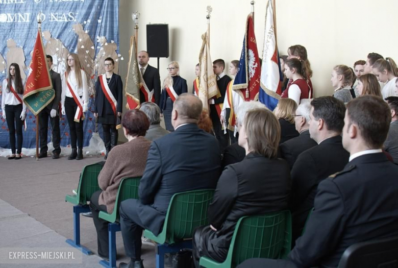 77. rocznica I Masowej Deportacji Polaków na Sybir - uroczystości szkolne