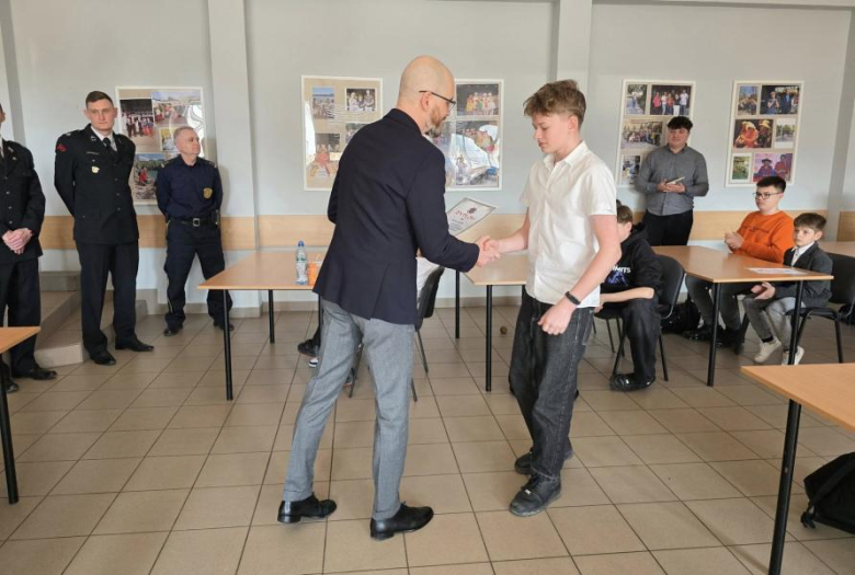 Młodzi znawcy pożarnictwa