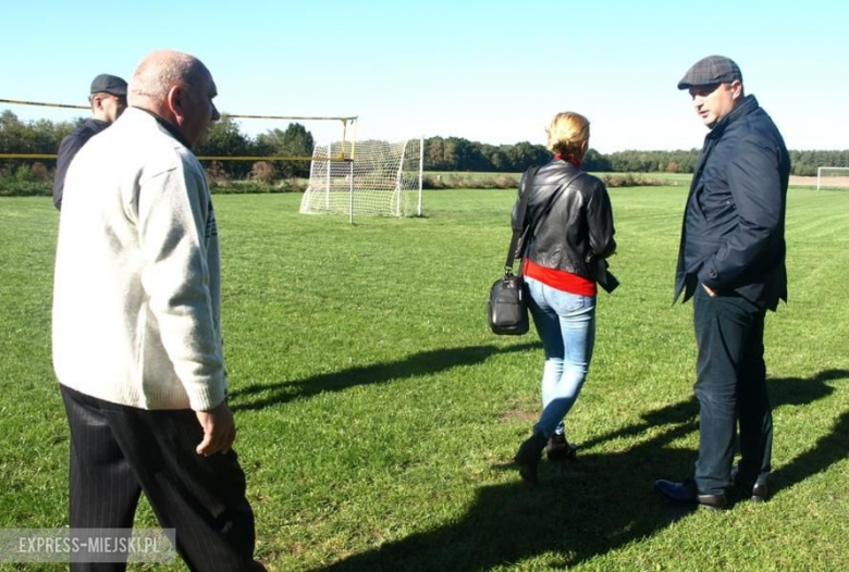 Komisja konkursowa we wsiach