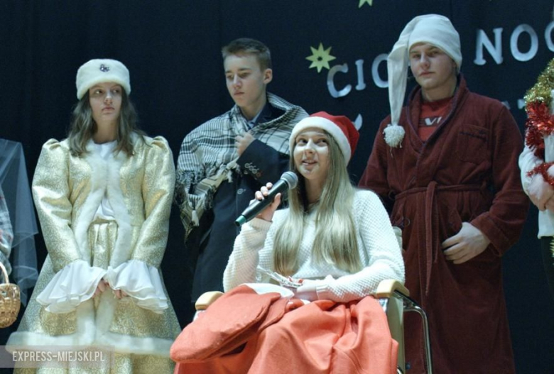 Jasełka w wykonaniu gimnazjalistów