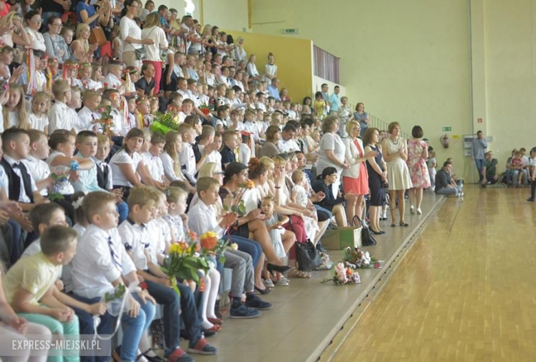 Zakończenie roku szkolnego w średzkiej podstawówce
