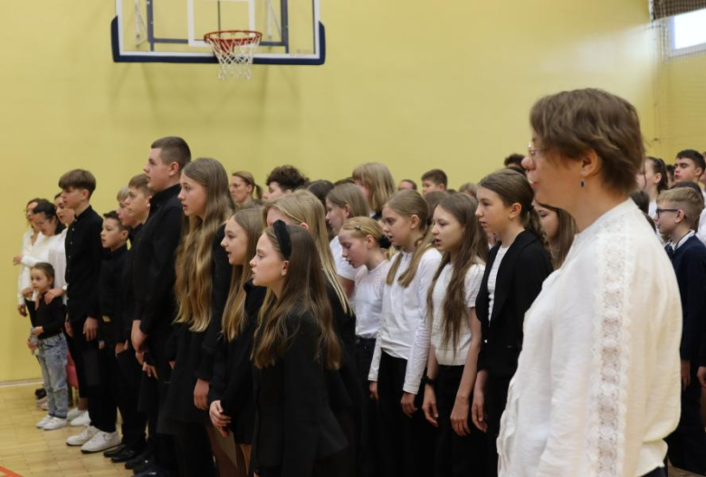 Symboliczny hołd dla zamordowanych w 1940 roku