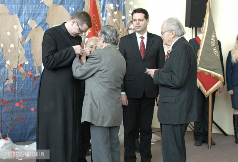 77. rocznica I Masowej Deportacji Polaków na Sybir - uroczystości szkolne