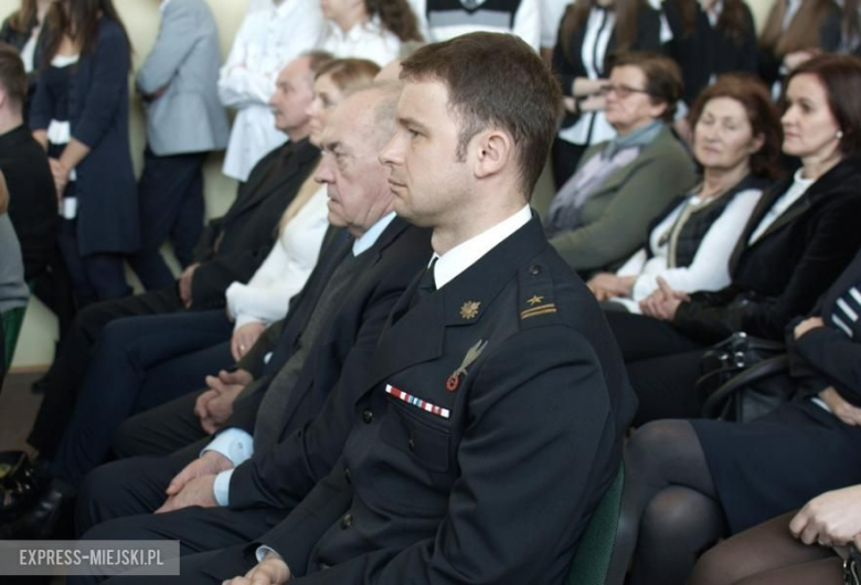 77. rocznica I Masowej Deportacji Polaków na Sybir - uroczystości szkolne