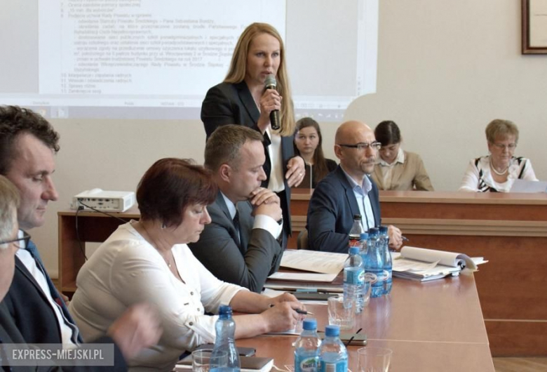 Sesja powiatu średzkiego